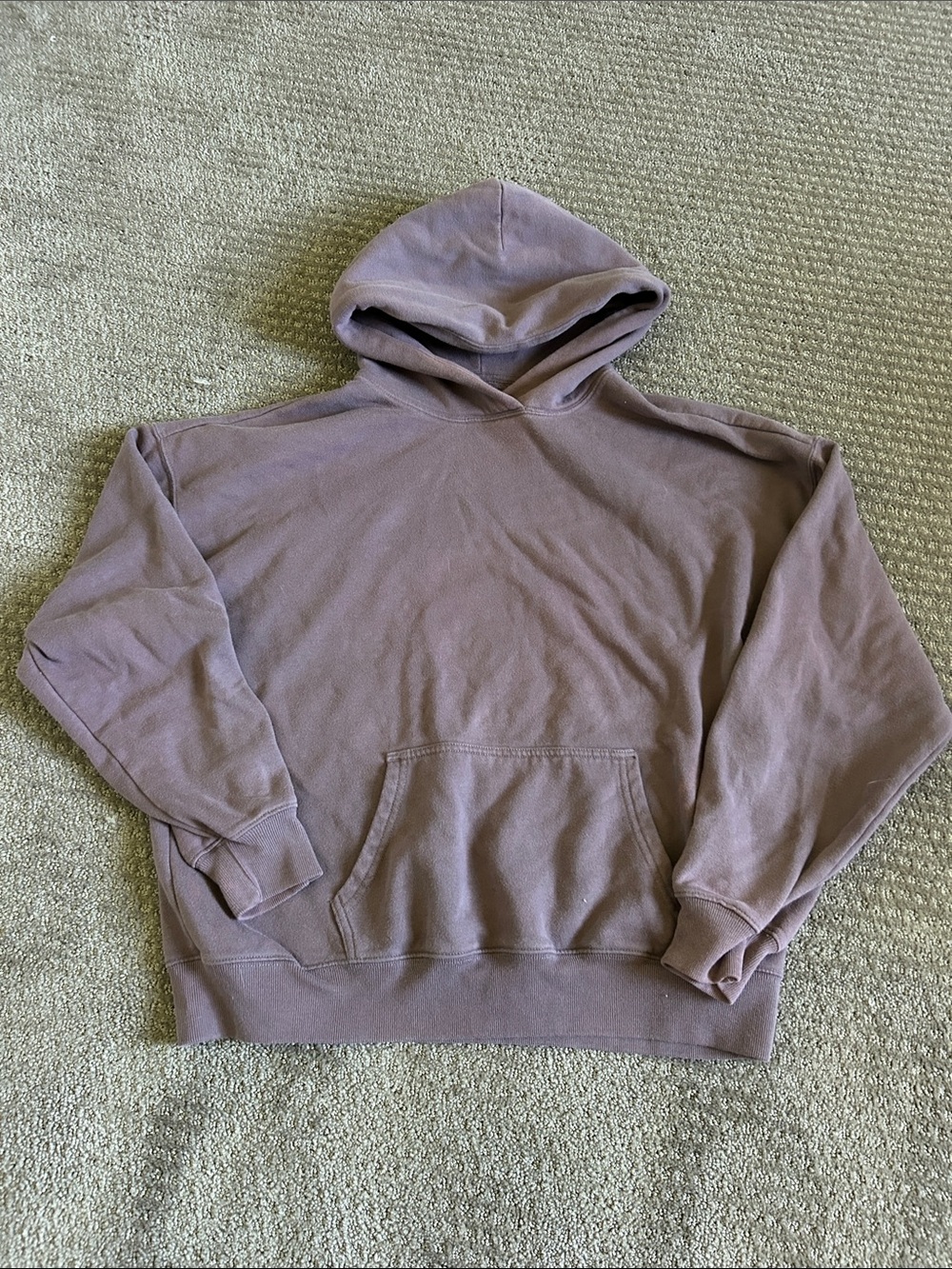 HollisterMen’s Cozy Mauve Pullover Hoodie